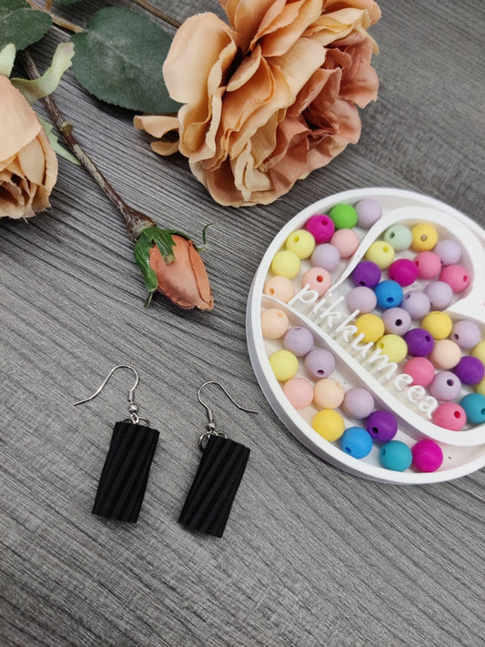 Korvakorut Kierrelaku (musta)