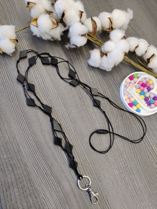 Avainnauha olan yli Salmiakki