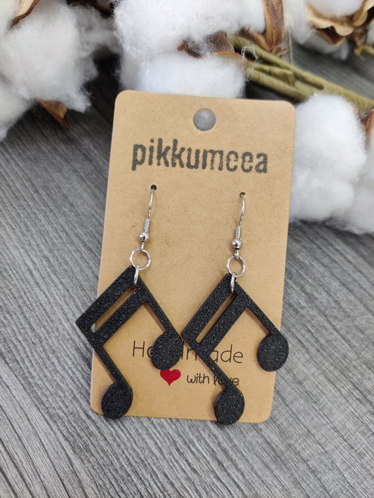 Korvakorut Kimaltava musta nuotti (eri malleja)