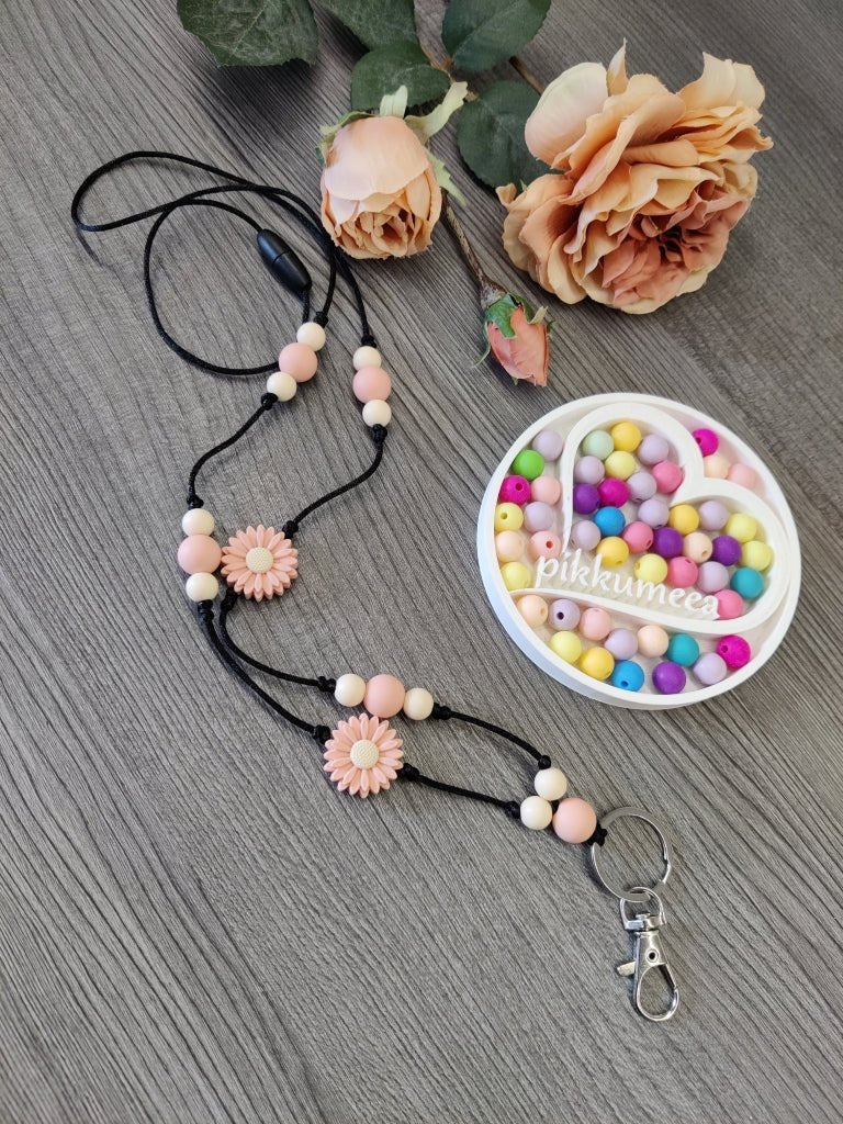 Avainkaulanauha Kukka 90cm (persikka / vaalea beige) - pikkumeea