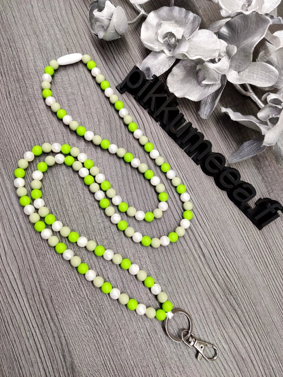 Avainnauha olan yli (vihreä / salvia / helmiäisvalkoinen) - pikkumeea