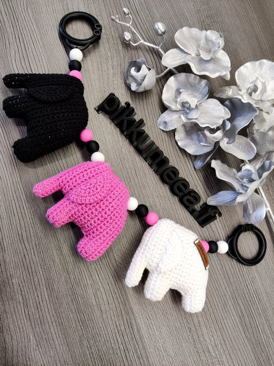 Vaunulelu kolme norsua (musta / pinkki / valkoinen) 36 - 39cm - pikkumeea