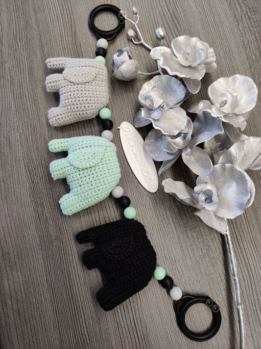 Vaunulelu kolme norsua (vaaleanharmaa / minttu / musta) 36 - 39 cm - pikkumeea