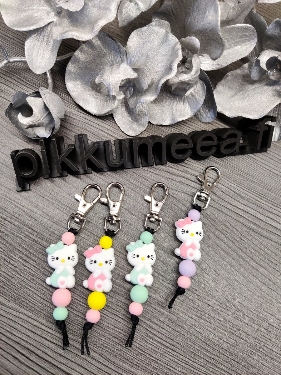 Avaimenperä Hello Kitty (eri värejä)