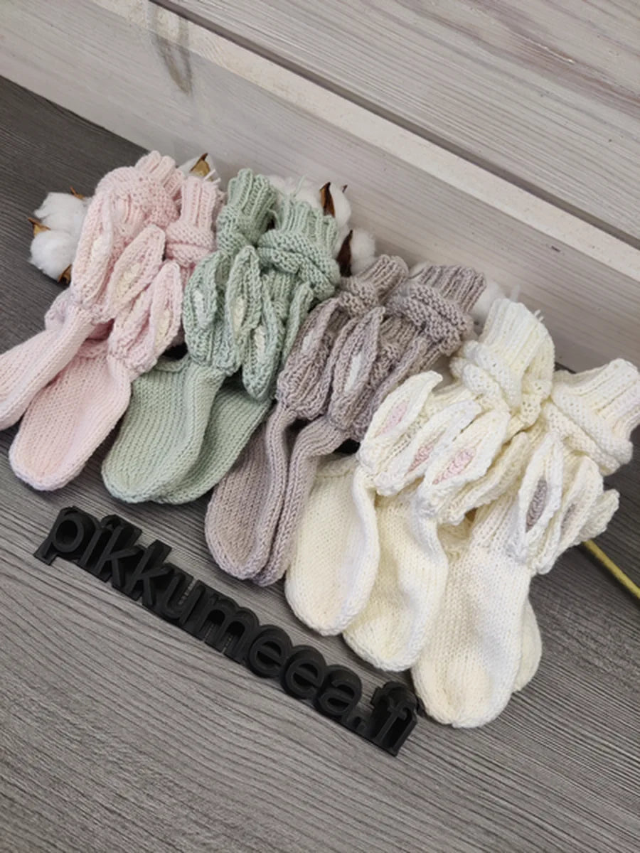 Pupusukat merinovillasta (eri värejä) 3-9kk (koko 17/19)