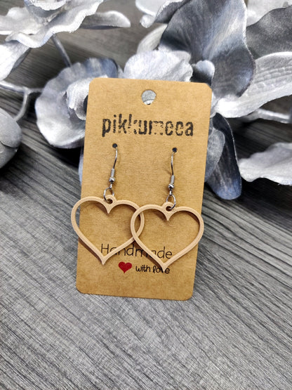 Korvakorut Sydän - pieni (eri värejä)