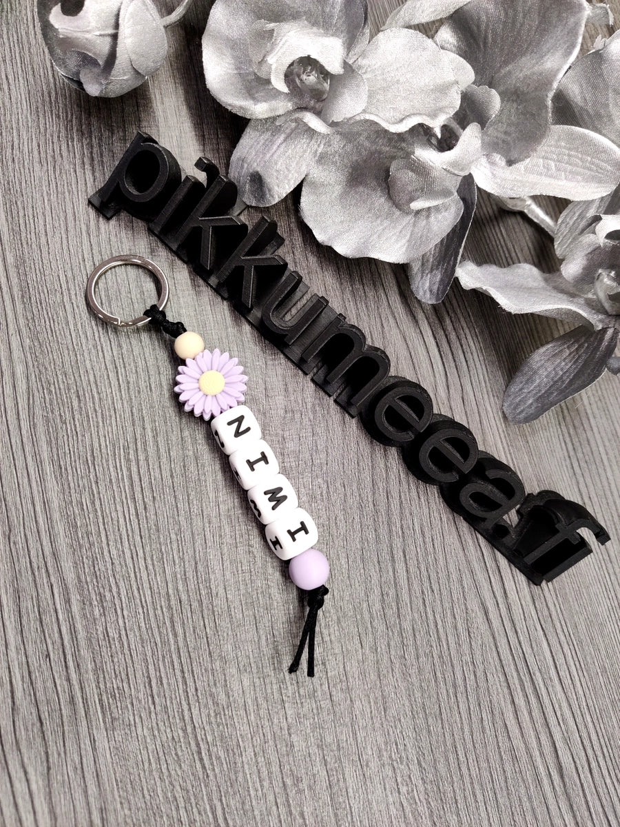 Avaimenperä Kukka (omalla nimellä)