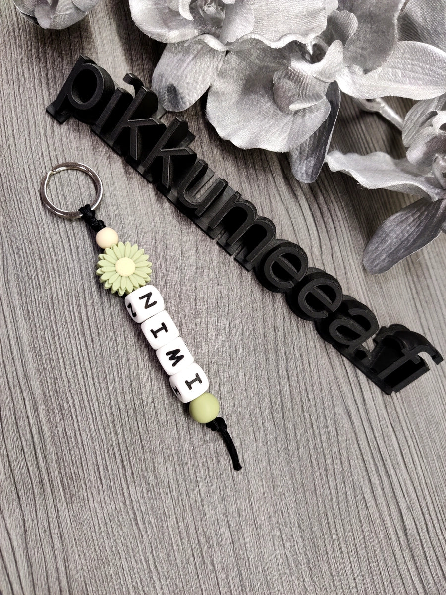 Avaimenperä Kukka (omalla nimellä)