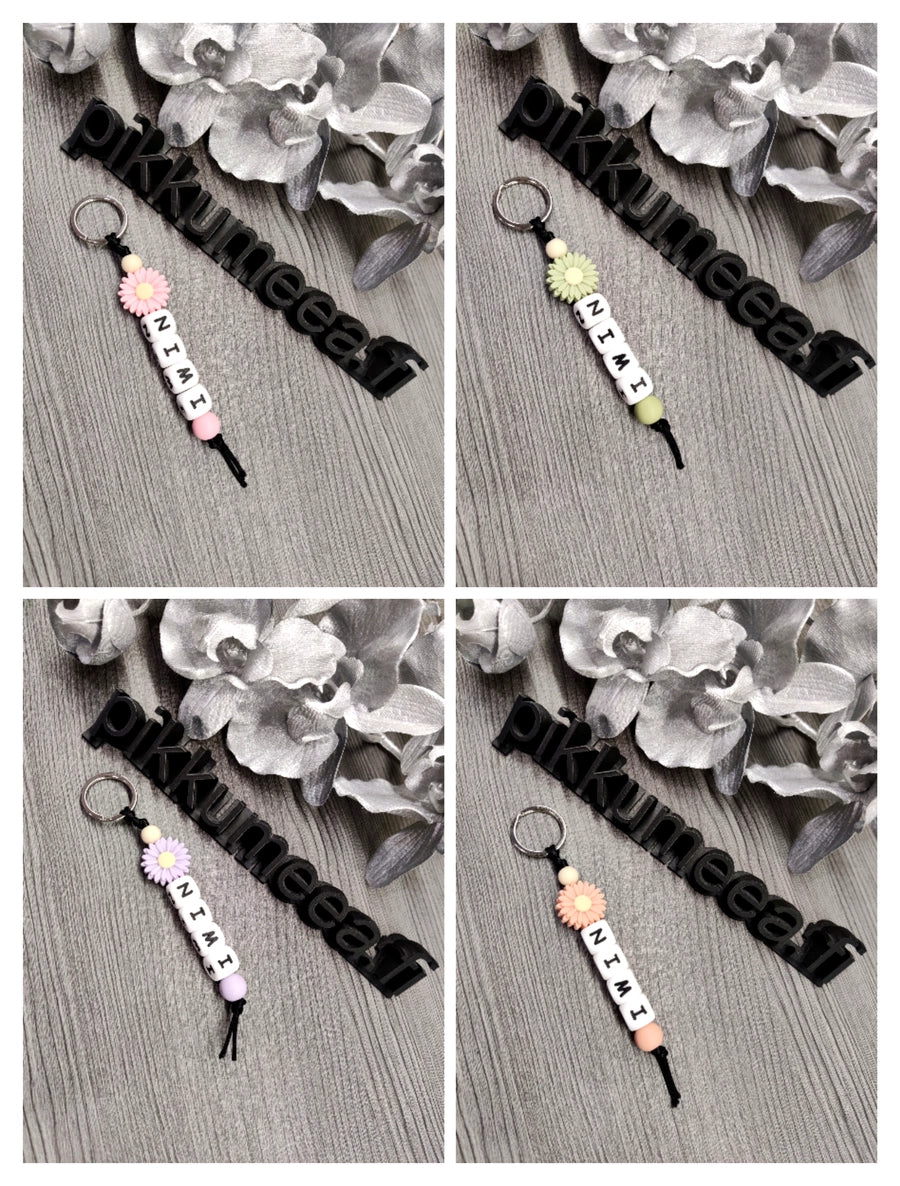 Avaimenperä Kukka (omalla nimellä)