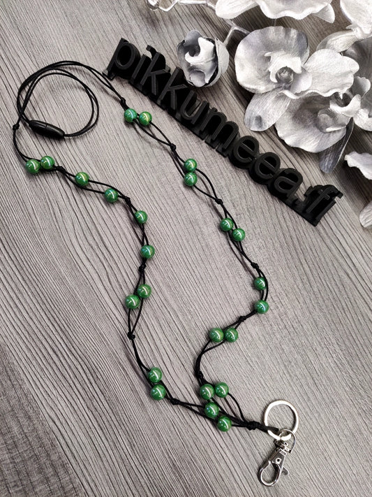 Avainkaulanauha akryylihelmillä 90cm (havu)