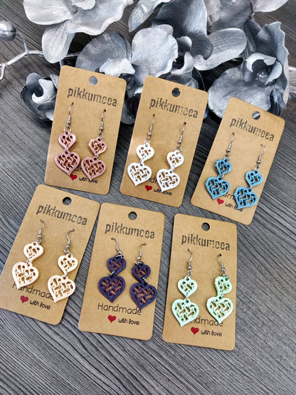 Korvakorut Kaksi sydäntä Aalto eri väreissä