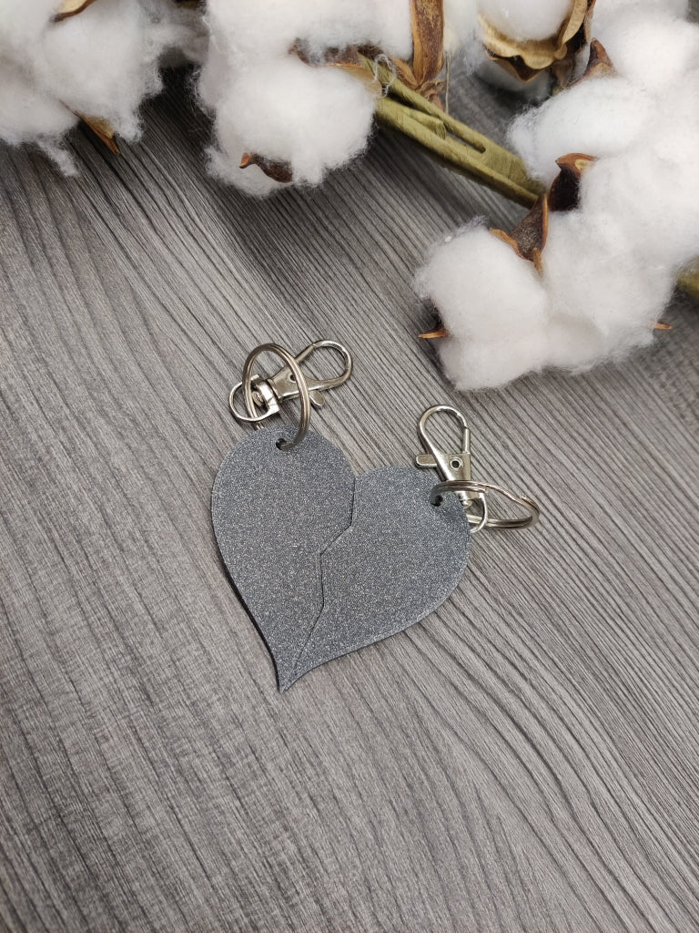 Avaimenperä sydämen puolikkaat (eri värejä) - pikkumeea