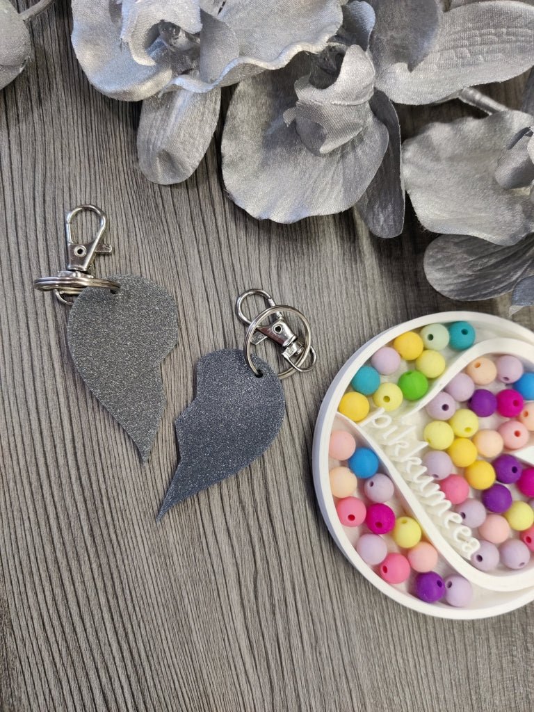 Avaimenperä sydämen puolikkaat (eri värejä) - pikkumeea