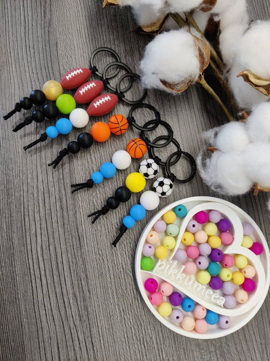 Avaimenperä urheilu (eri värejä) - pikkumeea
