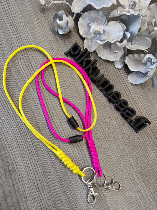 Avainkaulanauha 75cm Paracord (eri värejä2) - pikkumeea