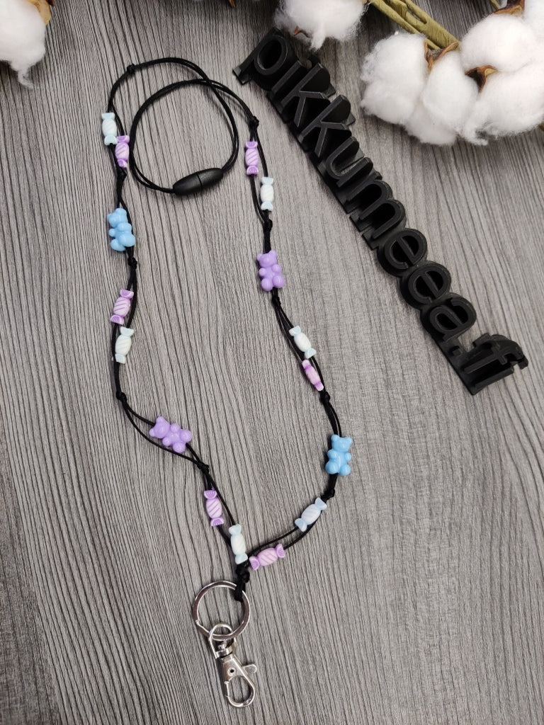 Avainkaulanauha Karkki / Nallekarkki 75cm (eri värejä) - pikkumeea