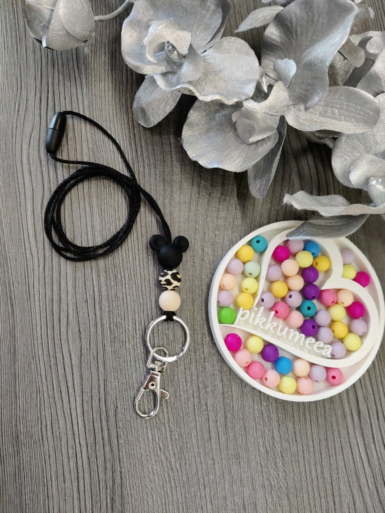 Avainkaulanauha Mikki 75cm (eri värejä) - pikkumeea