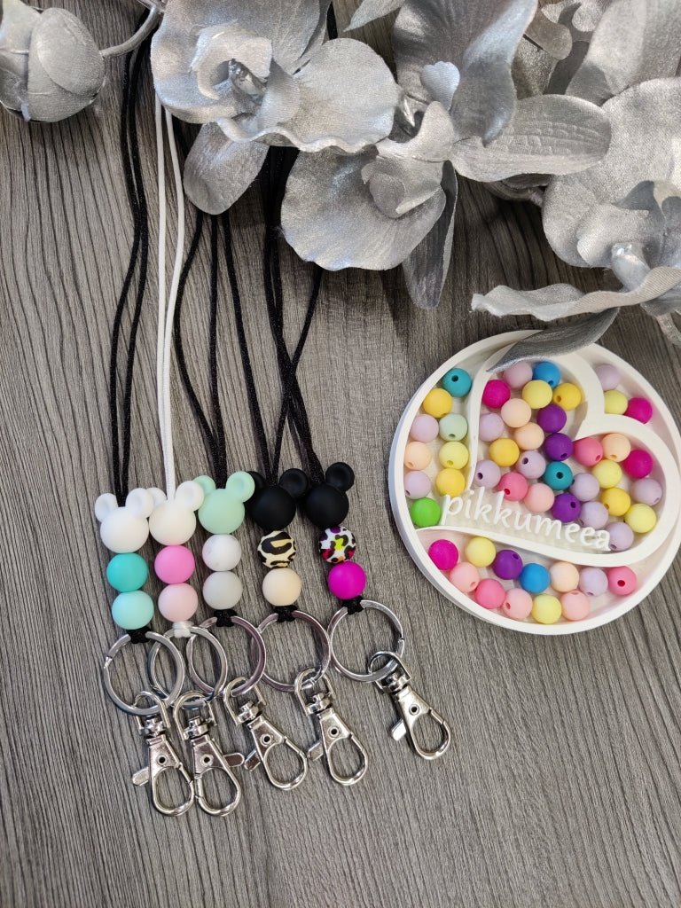 Avainkaulanauha Mikki 90cm (eri värejä) - pikkumeea