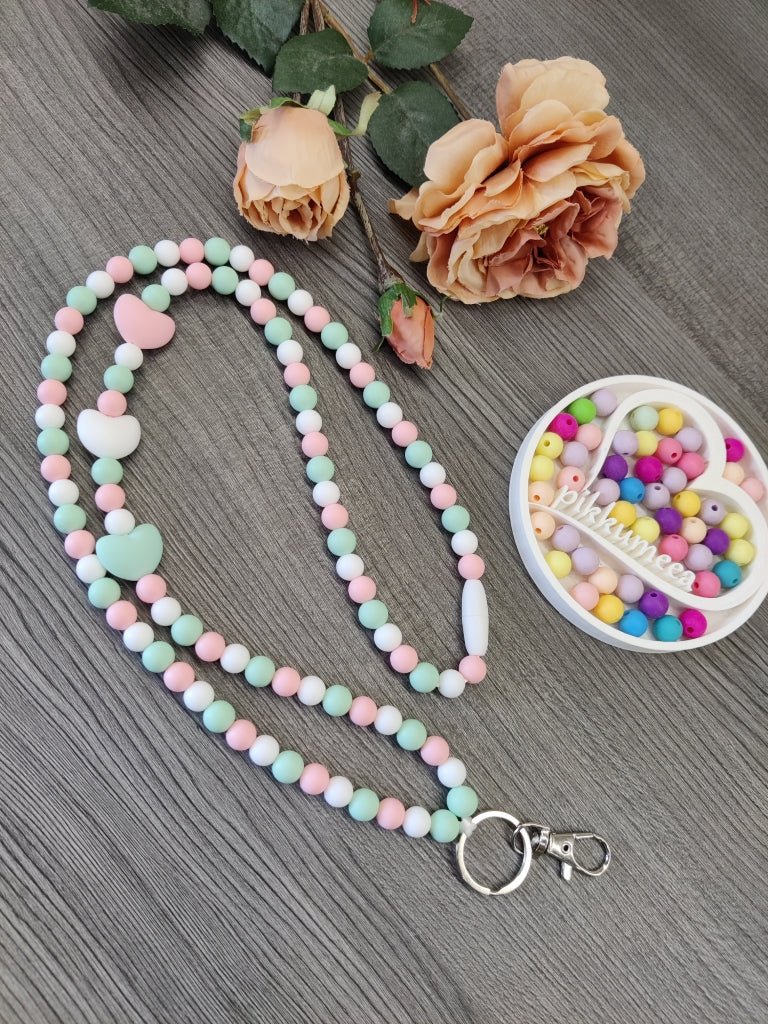 Avainkaulanauha Sydän 90cm (minttu / valkoinen / vaaleanpunainen) - pikkumeea