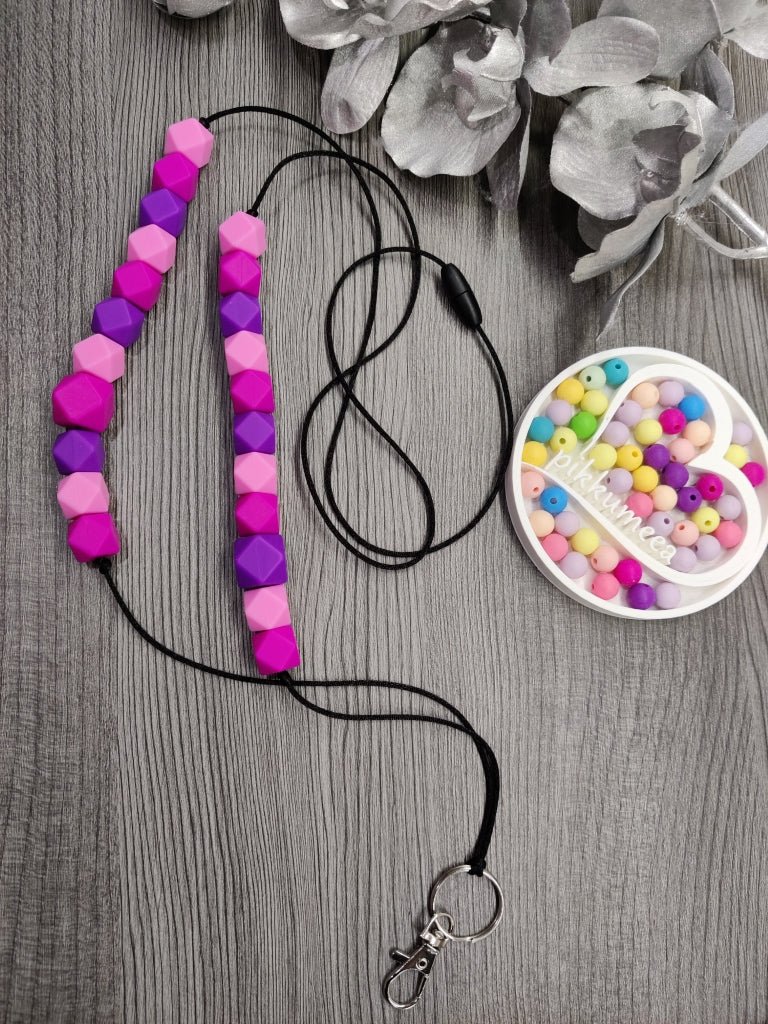 Avainnauha olan yli Hexagon (pinkki / fuksia / tummanliila) - pikkumeea