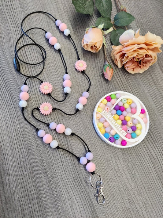 Avainnauha olan yli Kesä (vaaleanpunainen / vaaleanliila / helmiäisvalkoinen) - pikkumeea