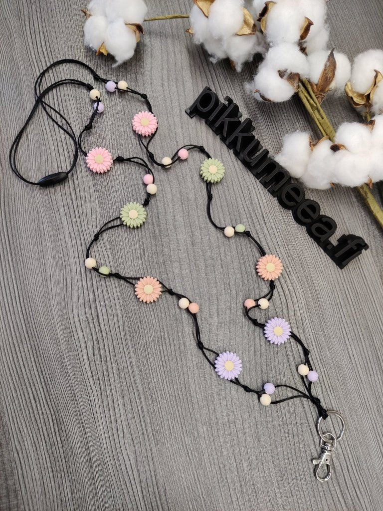 Avainnauha olan yli Kukkia (vaaleanliila / persikka / salvia / vaaleanpunainen / vaalea beige) - pikkumeea