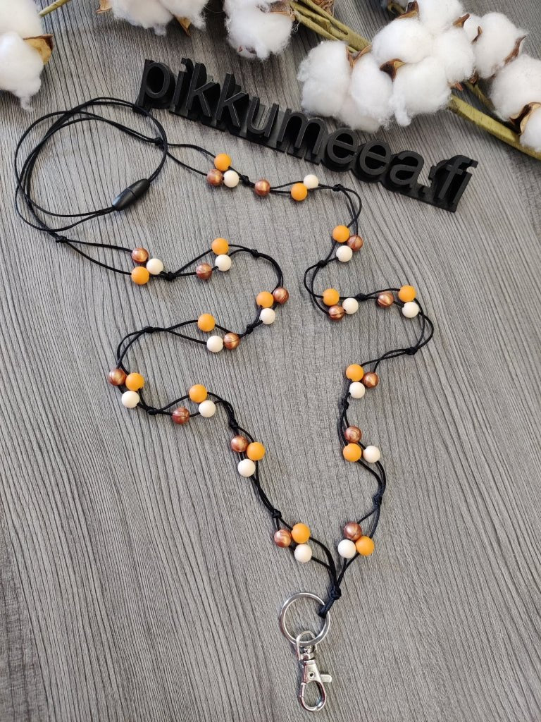 Avainnauha olan yli (murrettu oranssi / kupari / vaalea beige) - pikkumeea
