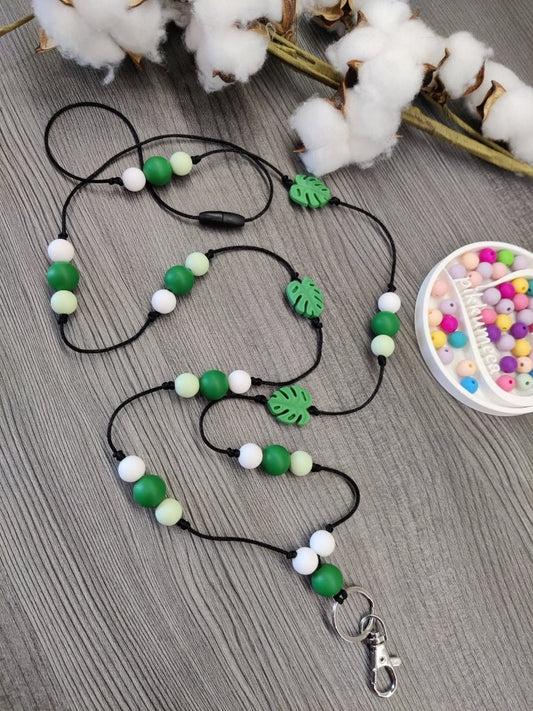 Avainnauha olan yli Peikonlehti (vihreä / valkoinen / vaaleanvihreä) - pikkumeea