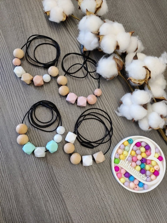 Imetys - /kantokoru (eri värejä) - pikkumeea