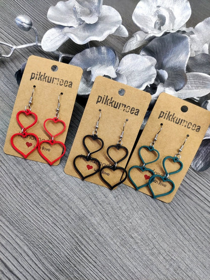 Korvakorut Kaksi sydäntä - pieni (eri värejä) - pikkumeea