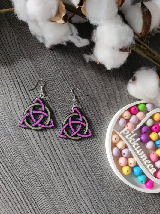 Korvakorut Kelttiläinen solmu - iso (pinkki / glitter kulta / musta) - pikkumeea