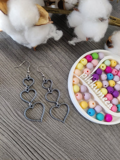 Korvakorut Kolme sydäntä - iso (eri värejä) - pikkumeea