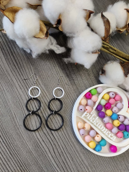 Korvakorut Kolme ympyrää - iso (eri värejä) - pikkumeea