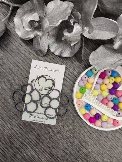 Korvakorut Kukka - iso (eri värejä) - pikkumeea