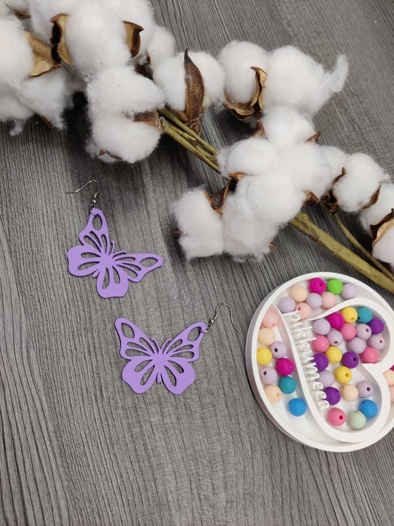 Korvakorut Perhonen - iso (eri värejä) - pikkumeea