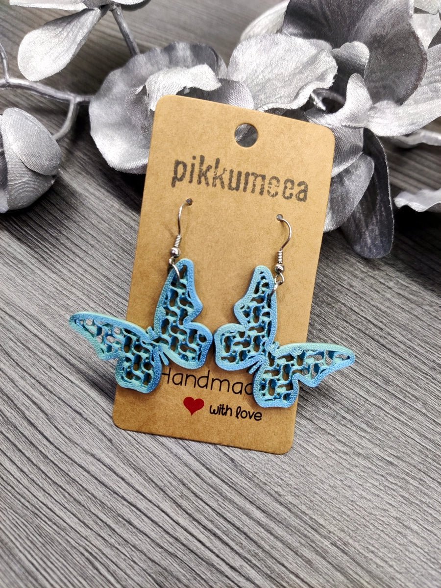 Korvakorut Perhonen - pieni (eri värejä) - pikkumeea