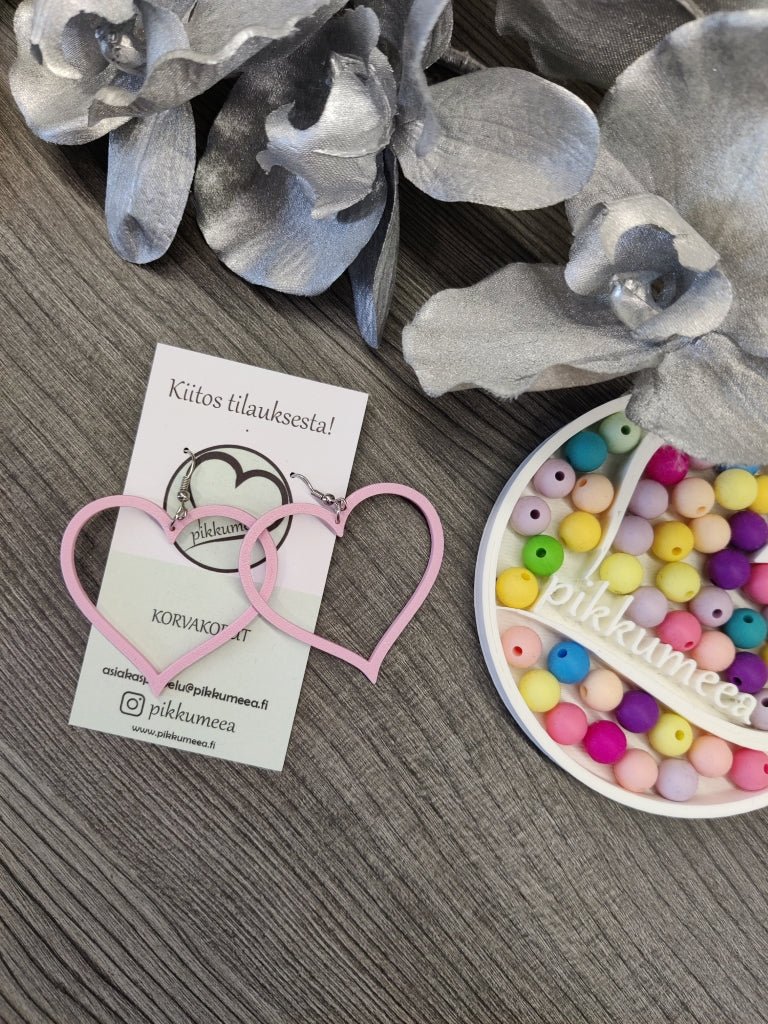 Korvakorut Sydän - iso (eri värejä) - pikkumeea