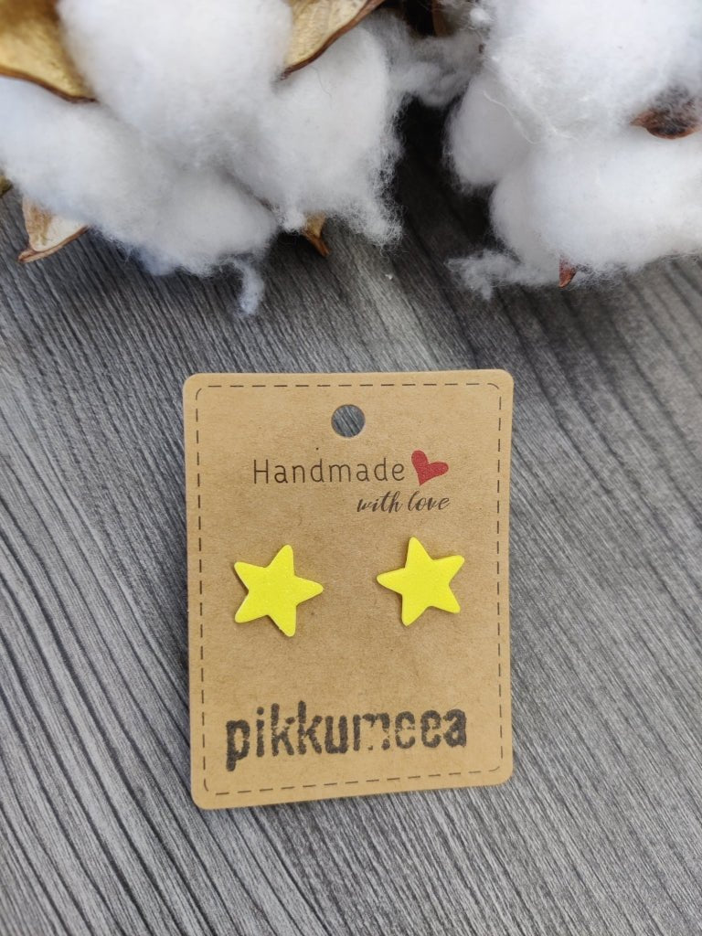 Nappikorvakorut Tähti (eri värejä) - pikkumeea