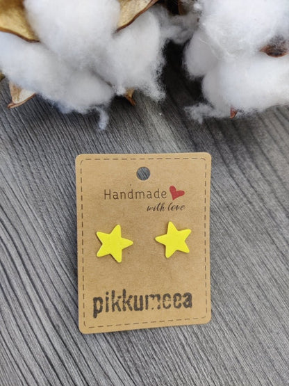 Nappikorvakorut Tähti (eri värejä) - pikkumeea