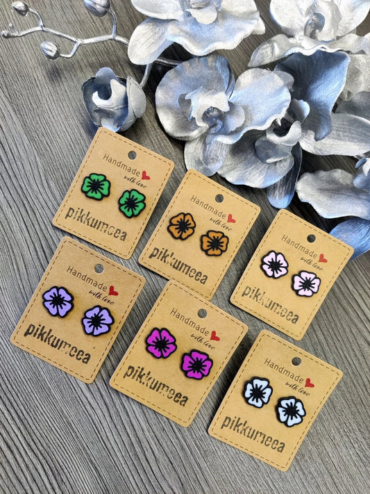 Nappikorvakorut Unikko (eri värejä) - pikkumeea