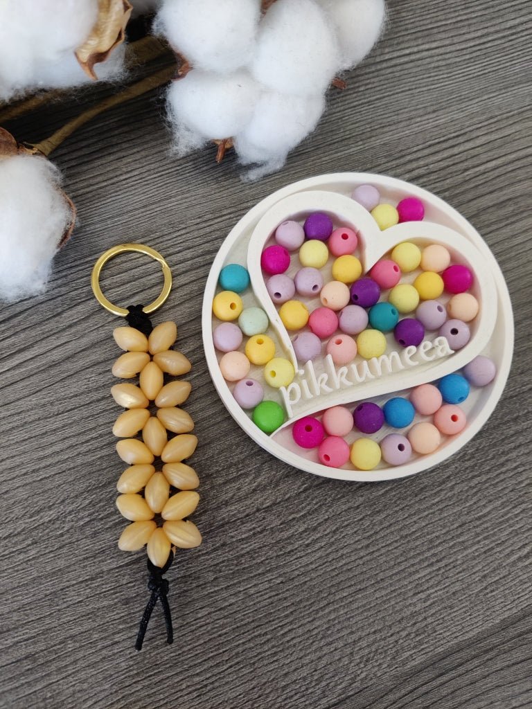 Avaimenperä kukka (eri värejä) - pikkumeea