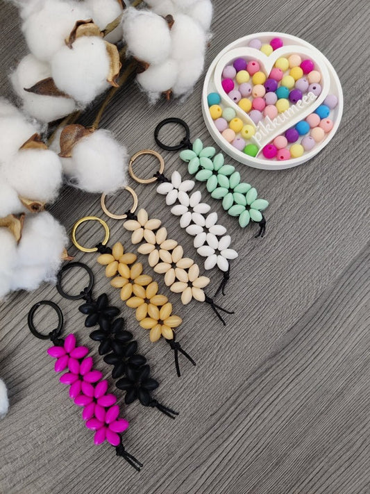 Avaimenperä kukka (eri värejä) - pikkumeea