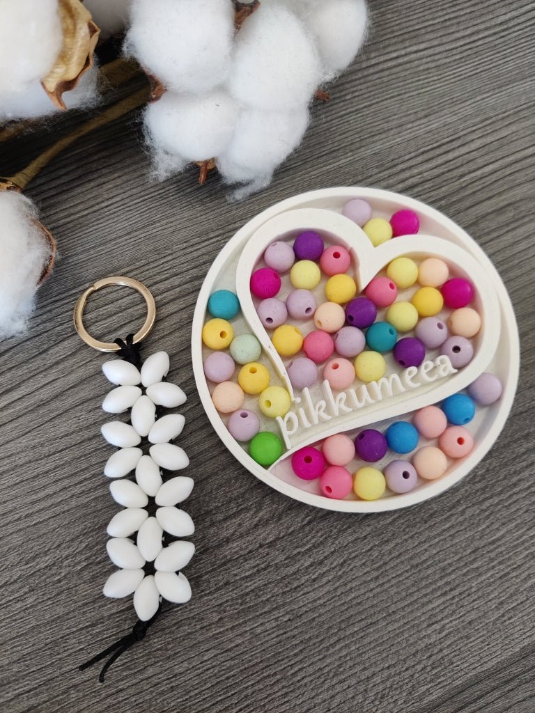 Avaimenperä kukka (eri värejä) - pikkumeea