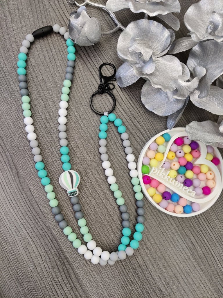 Avainkaulanauha Kuumailmapallo 90cm (turkoosi / vaaleanharmaa / tummanharmaa / minttu / valkoinen) - pikkumeea